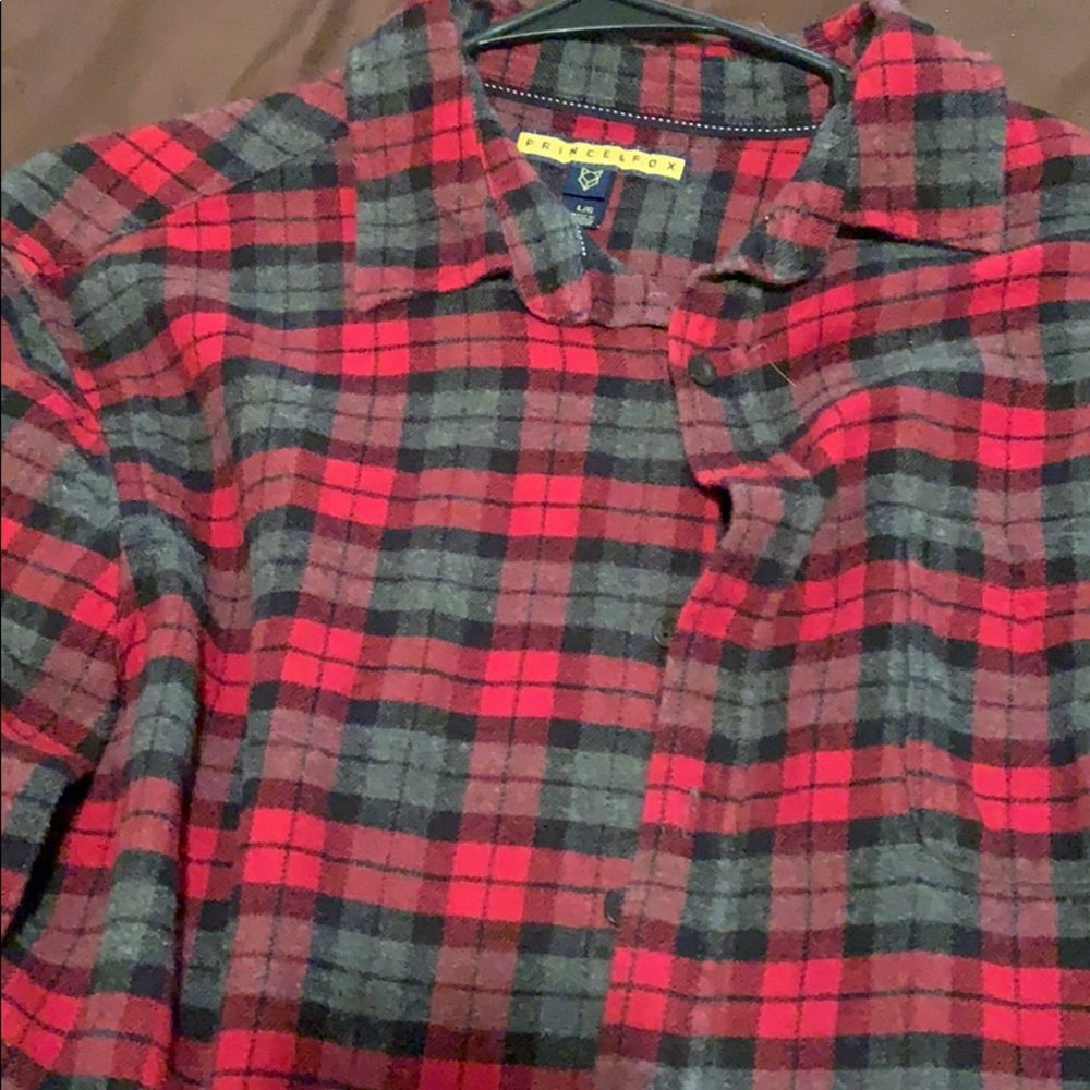 Button up - Picture 3 of 3